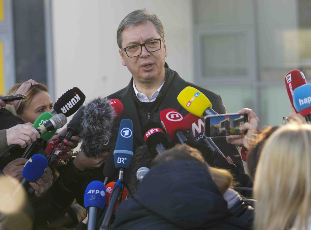 Vučić: Očekujem ubedljivu pobedu