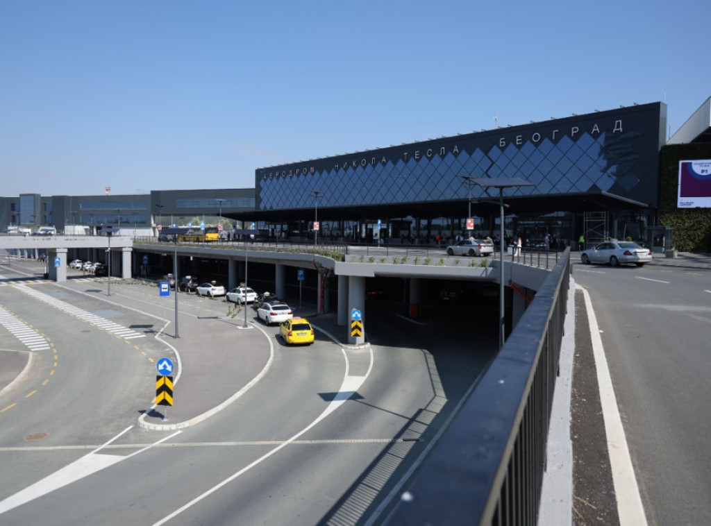 Aerodrom "Nikola Tesla" uveo mogućnost onlajn rezervacije i kupovine parking mesta