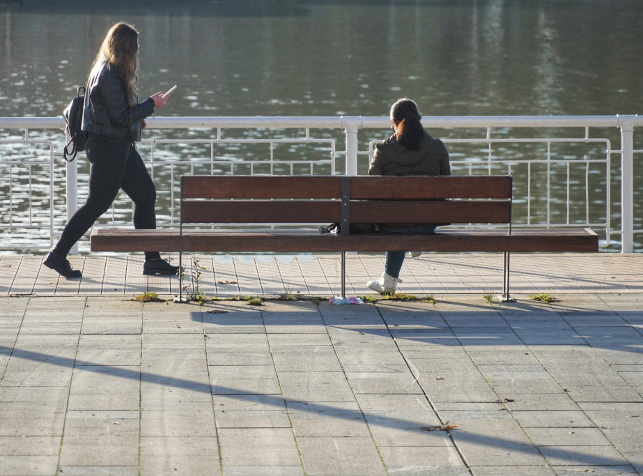 Vreme danas pretežno sunčano i natprosečno toplo, najviša temperatura od 12 do 20 stepeni