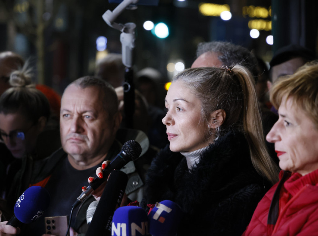 Ispred RTS završen deseti protest koalicije "Srbija protiv nasilja"