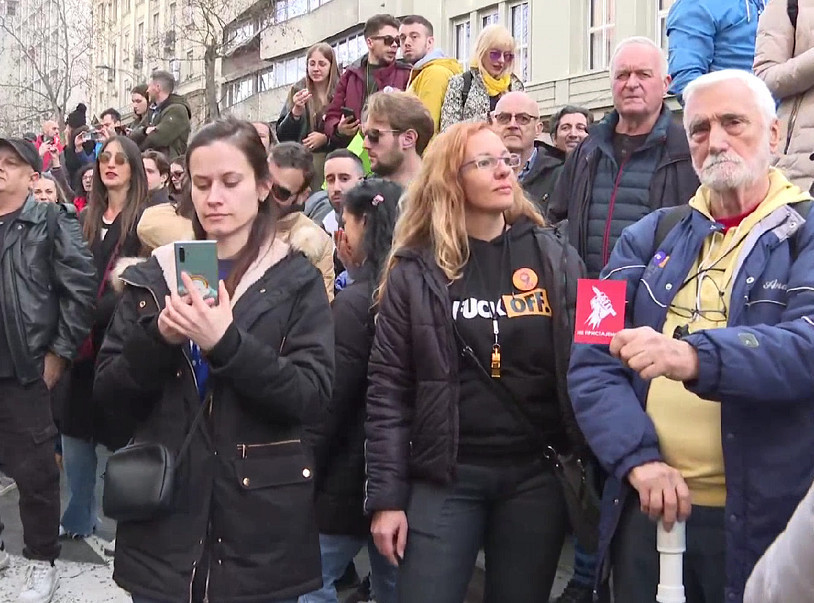 Završen protest "ProGlasa" ispred Ustavnog suda, uspostavljen saobraćaj