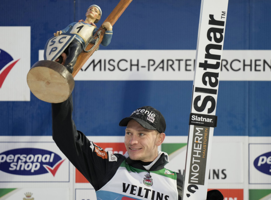 Slovenac Anže Lanišek pobedio u ski-skokovima u Garmiš-Partenkirhenu