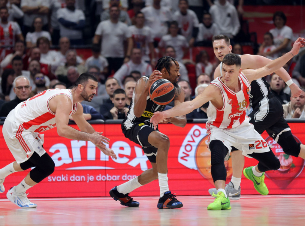 Košarkaši Crvene zvezde pobedili Partizan u 19. kolu Evrolige