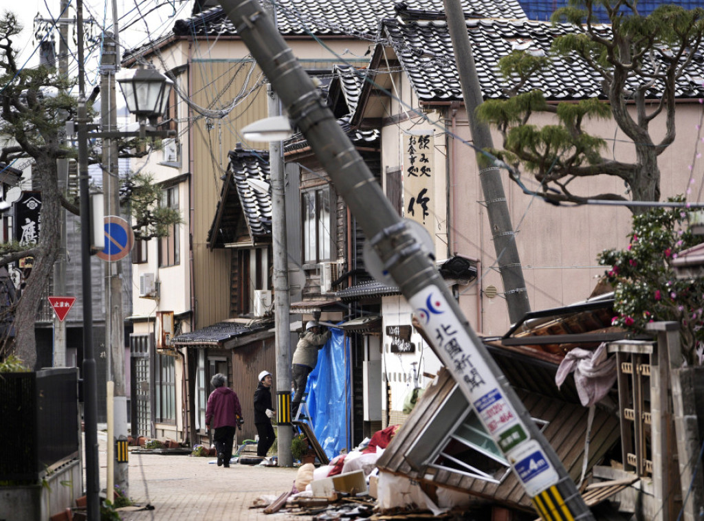 Broj poginulih u zemljotresu u Japanu povećan na 94, a broj nestalih na 200