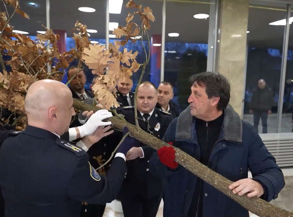 Bratislav Gašić: Izazovna vremena zahtevaju zajedništvo, nastavićemo da čuvamo Srbiju