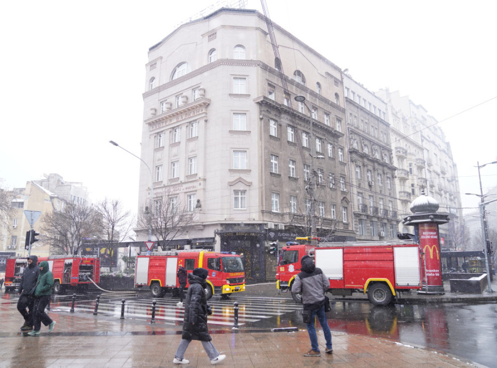 Lokalizovan požar na dimnjaku objekta na Terazijama