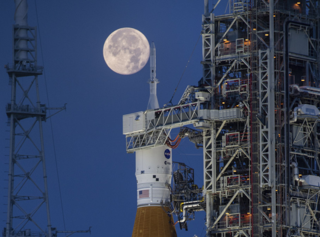 NASA odložila prvo sletanje ljudi na Mesec posle više od 50 godina