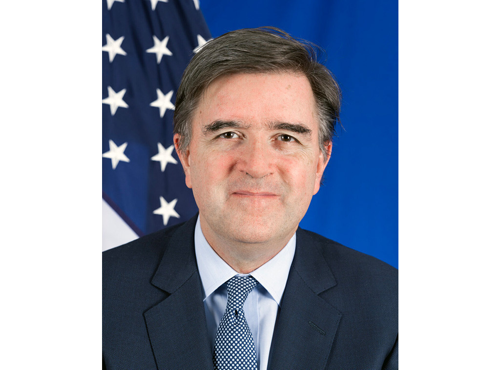 Pomoćnik državnog sekretara SAD za evropska pitanja: Snažno podržavamo dijalog Beograda i Prištine, primetan pomak