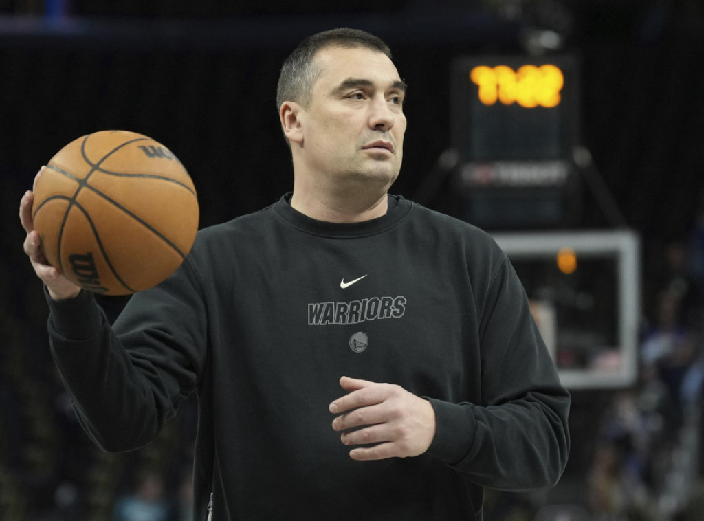 Utakmica NBA lige između Jute i Golden Stejta odložena zbog zdravstvenog stanja srpskog trenera Dejana Milojevića