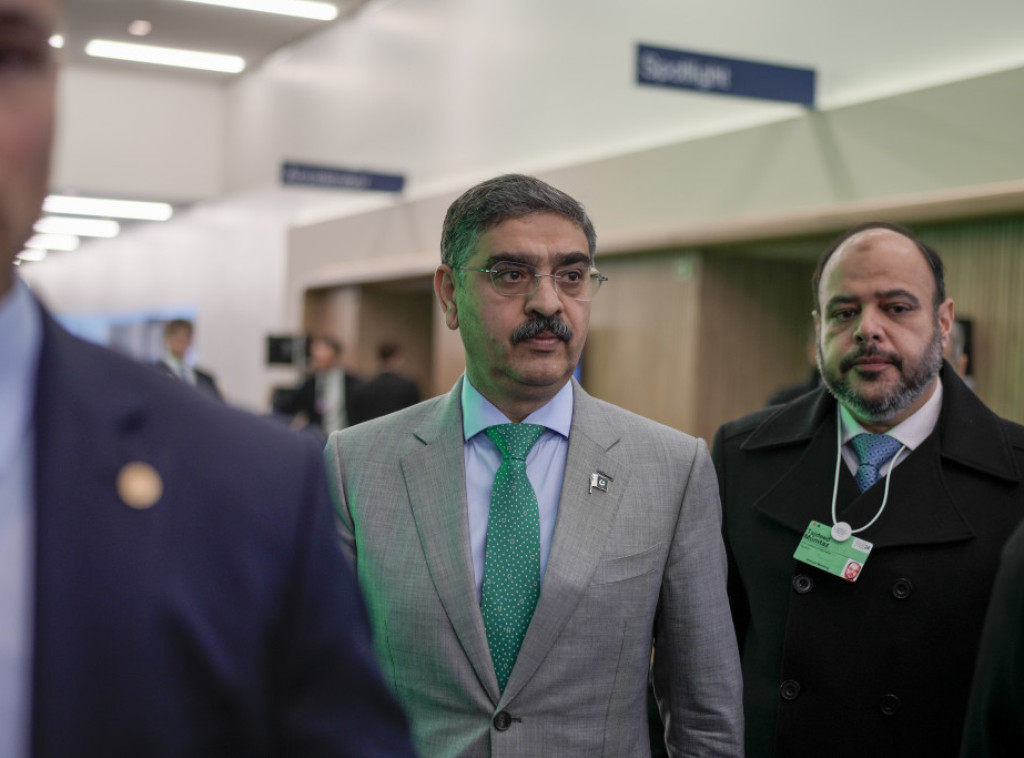 Privremeni premijer Pakistana napušta Davos zbog napetosti sa Iranom