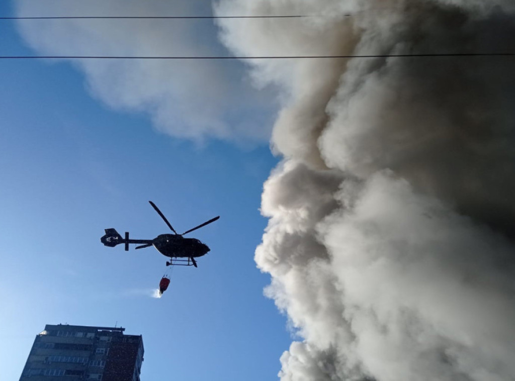 Čaušić: Lokalizovan požar u Kineskom tržnom centru na Novom Beogradu
