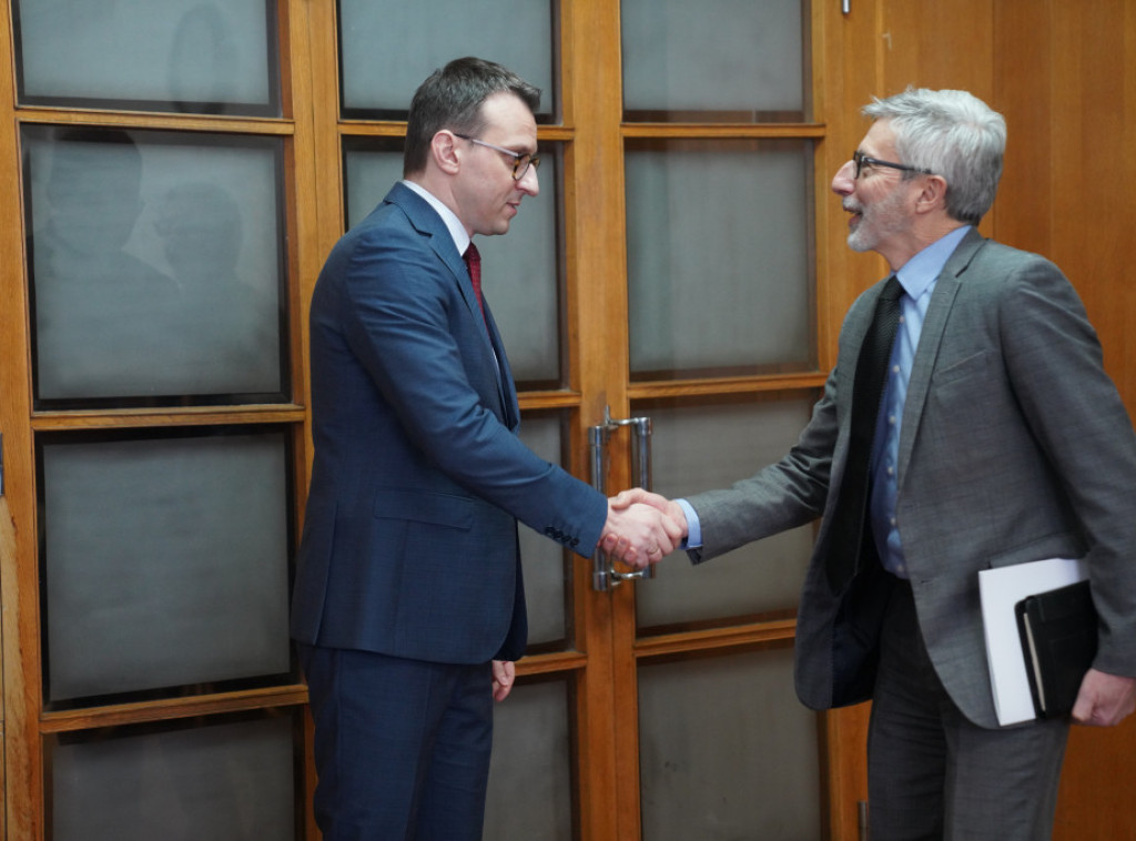 Petkovic informs French ambassador of Pristina's discriminatory moves