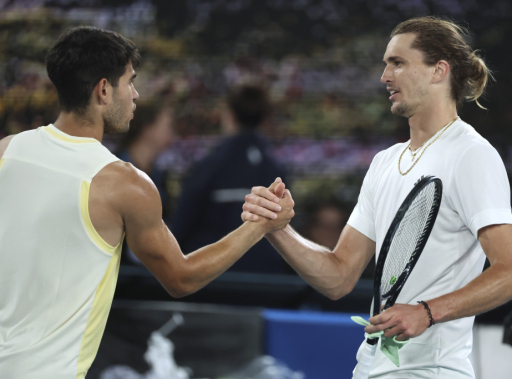 Zverev eliminisao Alkaraza u četvrtfinalu AO, Đoković ostaje broj jedan