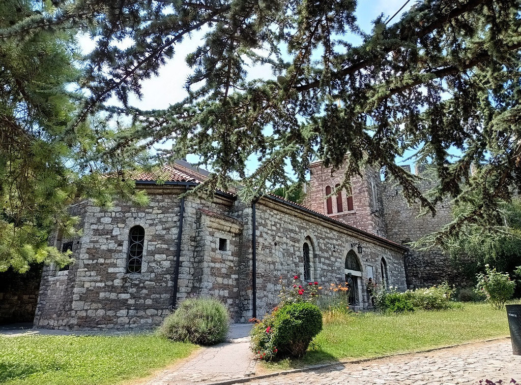 U crkvi Ružici u toku liturgija povodom obeležavanja hrišćanskog praznika Krstovdana