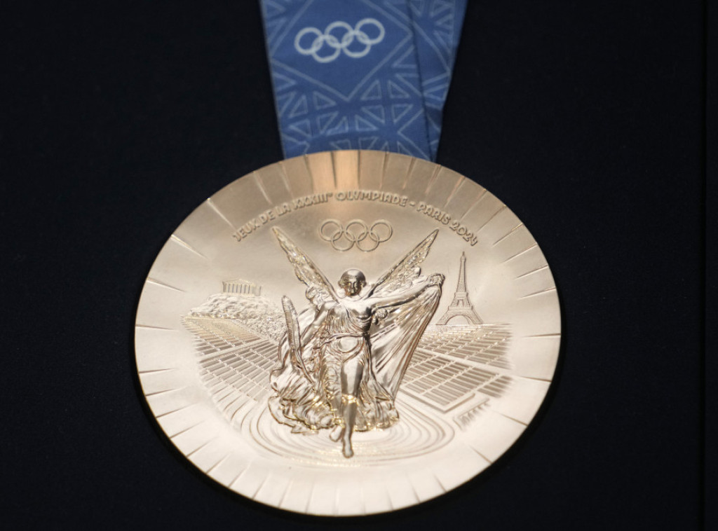 Komadi gvožđa sa Ajfelovog tornja biće na olimpijskim medaljama u Parizu