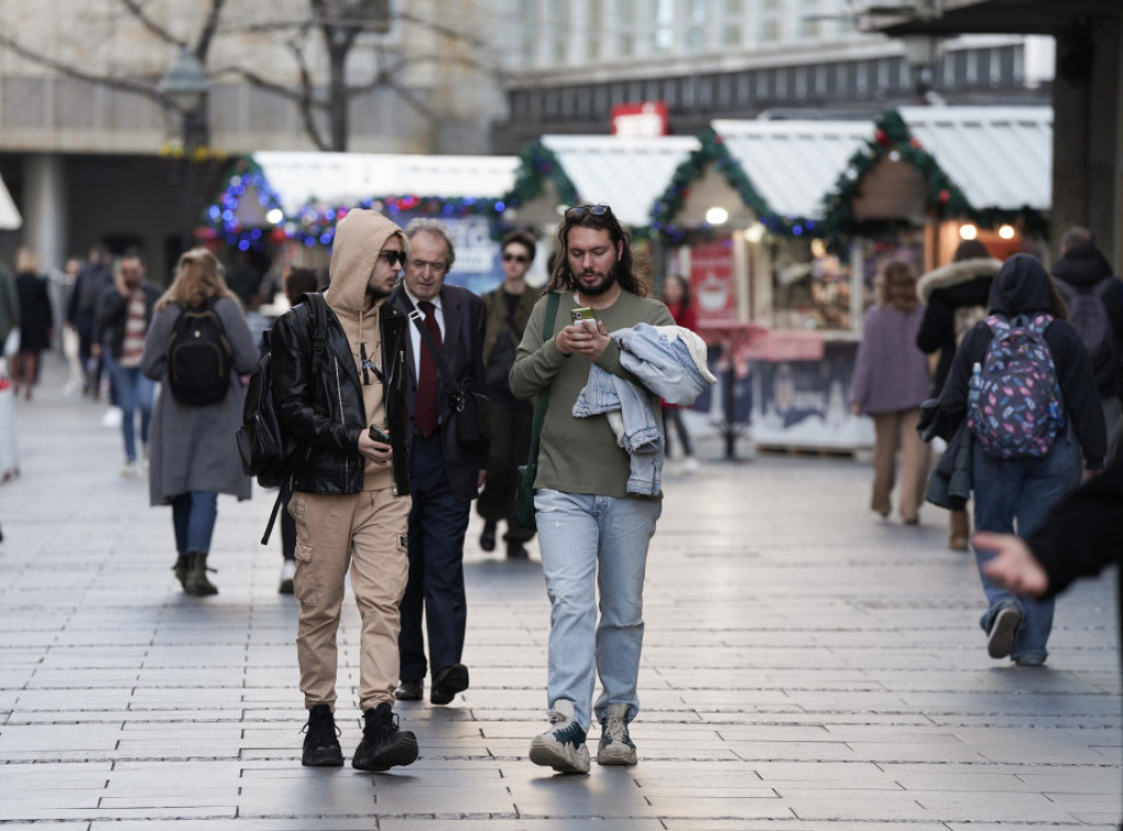 Vreme u Srbiji natprosečno toplo; u šest sati u više gradova izmereno 16 stepeni