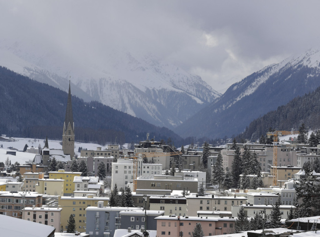 Švajcarska: U ski-servisu u Davosu osvanuo natpis "za Jevreje nema skija"