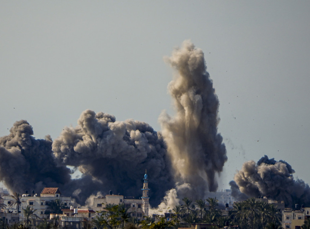 Ministarstvo: U seriji izraelskih vazdušnih napada u Gazi ubijeno osam Palestinaca, uključujući decu