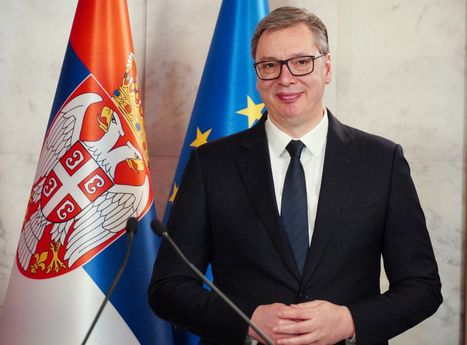 Vučić će se danas sastati sa predsednikom Centralnoafričke Republike Fostenom Arkanžom Tuaderom