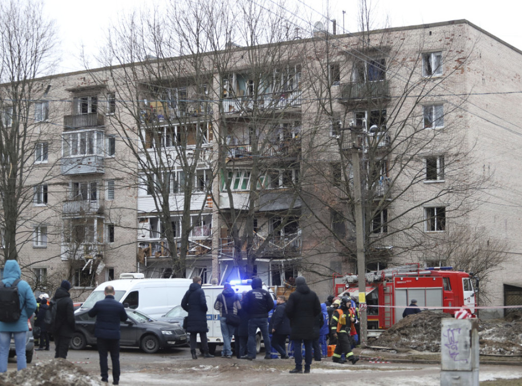 Mediji: Eksplozija u Sankt Peterburgu posle pada drona, nema povređenih