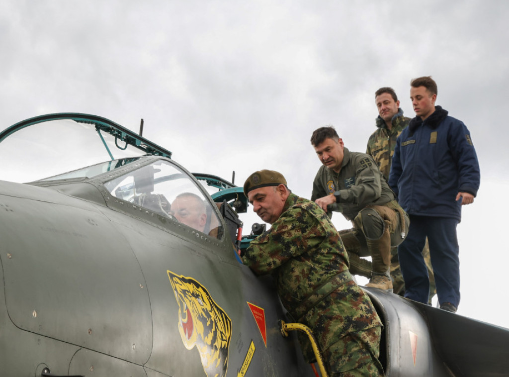 Zamenik načelnika Generalštaba obišao jedinice 98. vazduhoplovne brigade