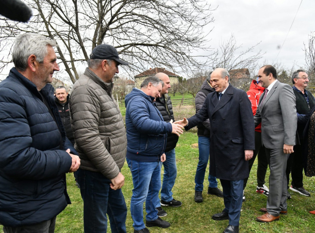 Milan Krkobabić: Oko 3.000 seoskih porodica dobilo krov nad glavom zahvaljujući državi