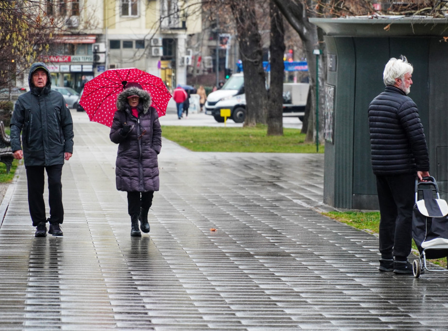 Vremenska prognoza: Danas stiže zahlađenje s kišom i lokalnim pljuskovima