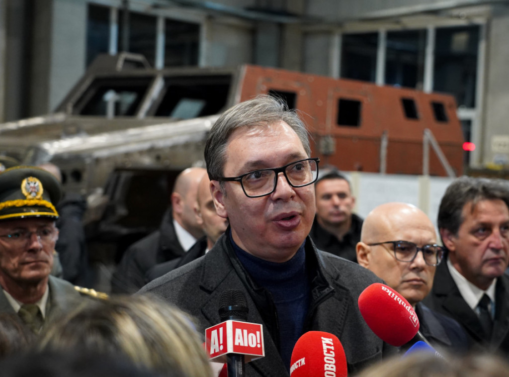 Vučić: Moramo da vodimo računa o sebi i jačamo vojsku - vreme izazova pred nama