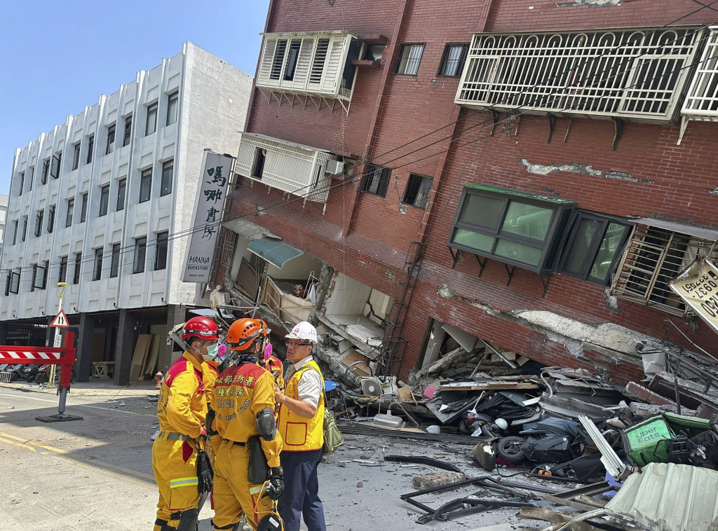 Broj žrtava zemljotresa na Tajvanu porastao na devet, 127 zarobljeno u ruševinama