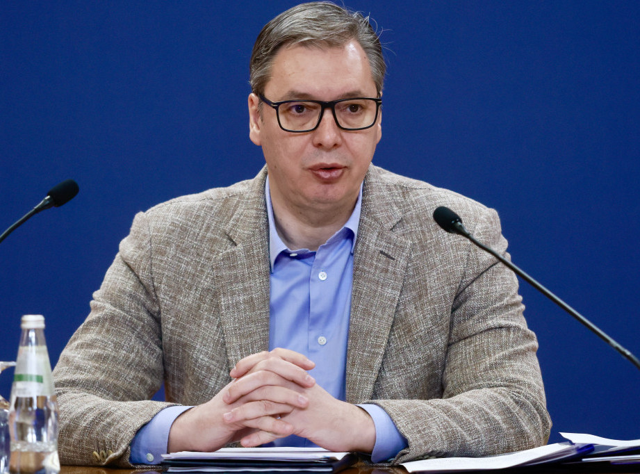 Vucic: Serbs to be proud of their country