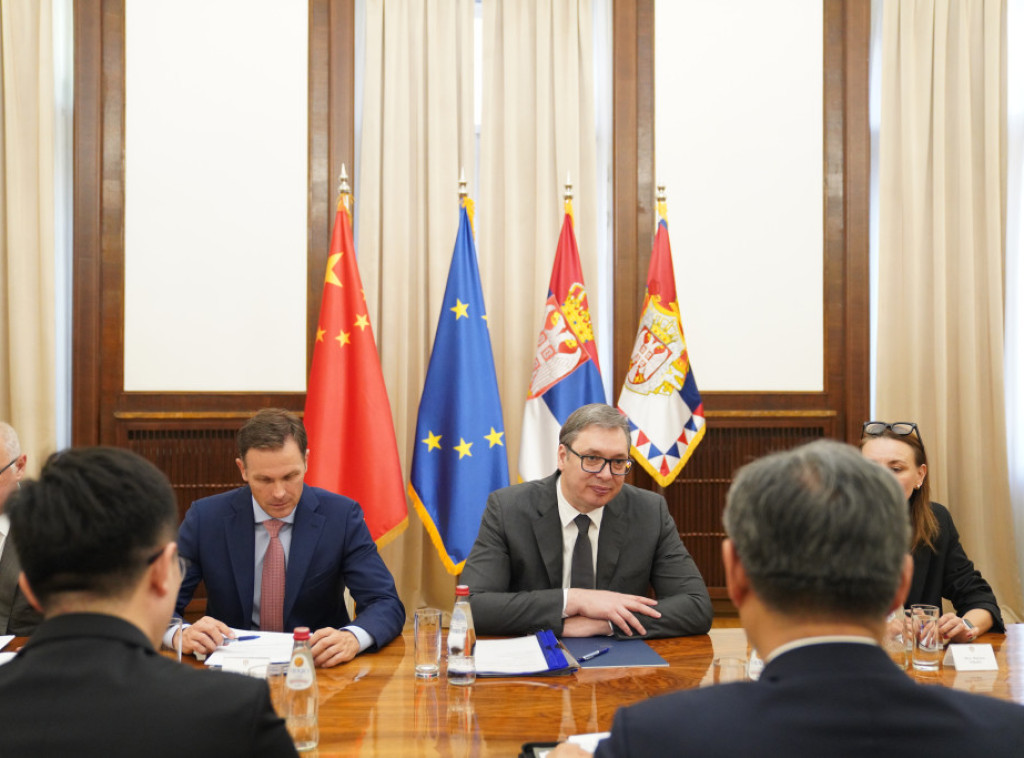Vučić razgovarao sa kineskim ministrom o strateški važnim aspektima saradnje Srbije i Kine