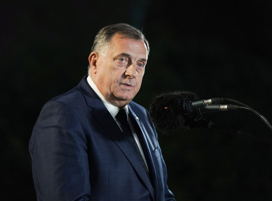 Dodik: Dijalog tri konstitutivna naroda i dva ravnopravna entieta BiH jedino rešenje