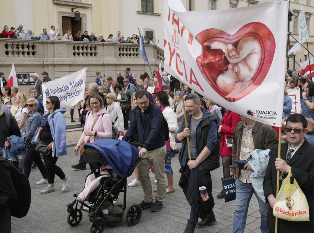 Protivnici abortusa u Poljskoj protestvovali protiv liberalizacije zakona o abortusu