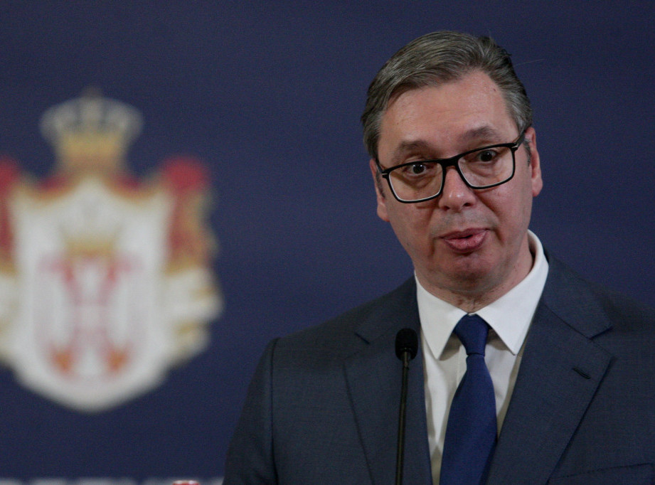 Vucic to attend European Political Community summit on Thursday