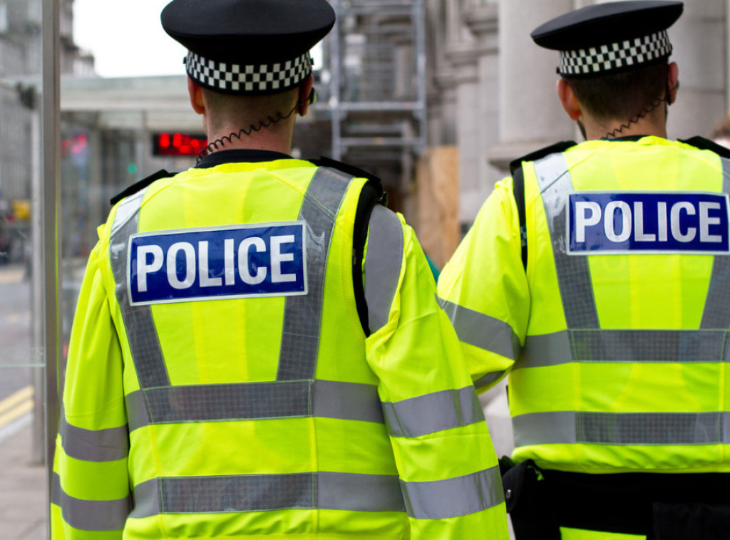 Britanska policija uhapsila četvoricu tinejdžera zbog sumnje na silovanje
