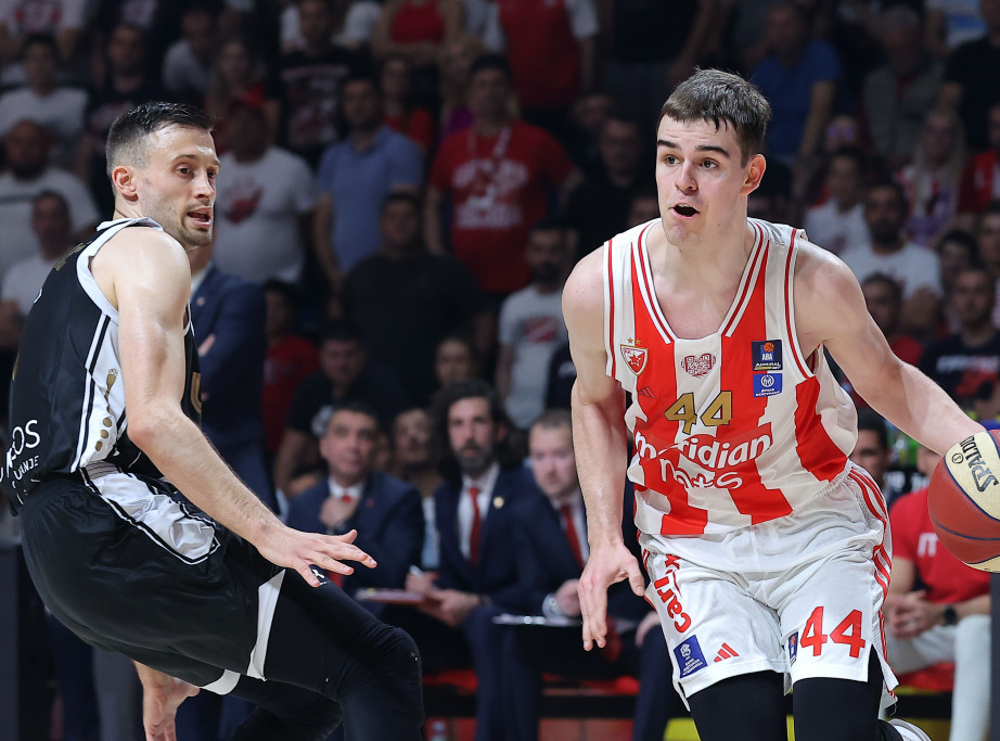 Mladi srpski košarkaš Nikola Topić kao 12. pik izabran od Oklahome na NBA draftu