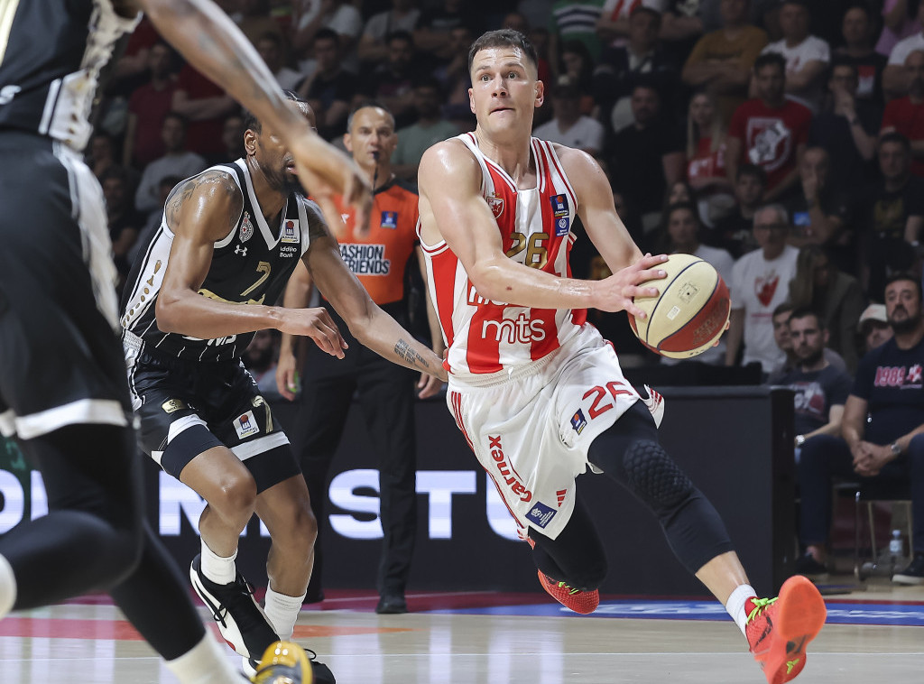 Red Star Belgrade extend ABA League finals lead to 2-0