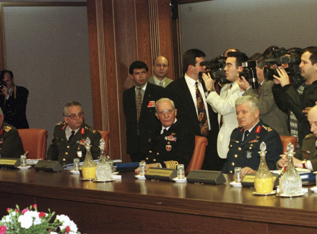 Erdogan pomilovao sedam bivših visokih vojnih oficira zbog svrgavanja vlade 1997.