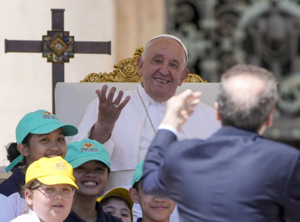 Ansa: Papa Franja ponovo upotrebio homofobičan izraz