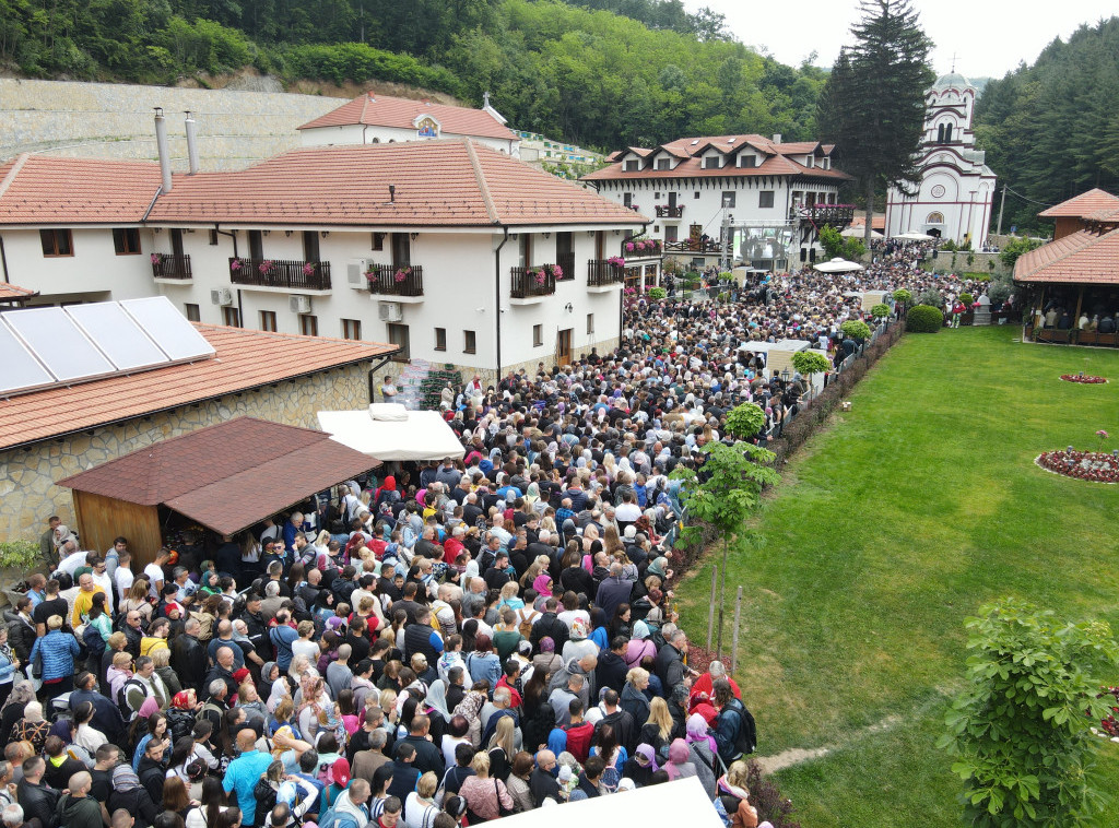 U manastiru Tumane 16. juna presvlačenje moštiju svetog Zosima