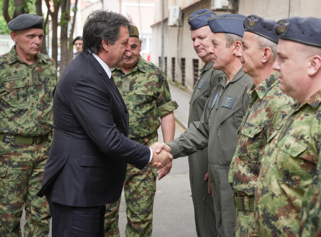 Gašić: Ratno vazduhoplovstvo i PVO ključni deo snažnog odbrambenog sistema Srbije