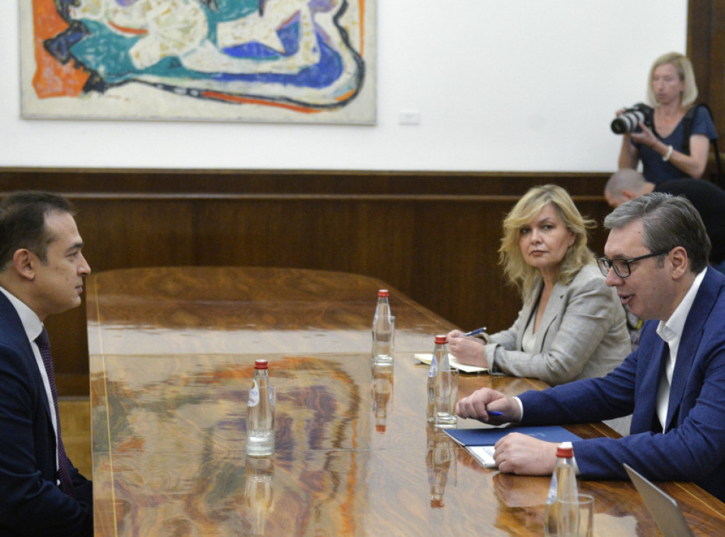 Vucic receives Egyptian ambassador