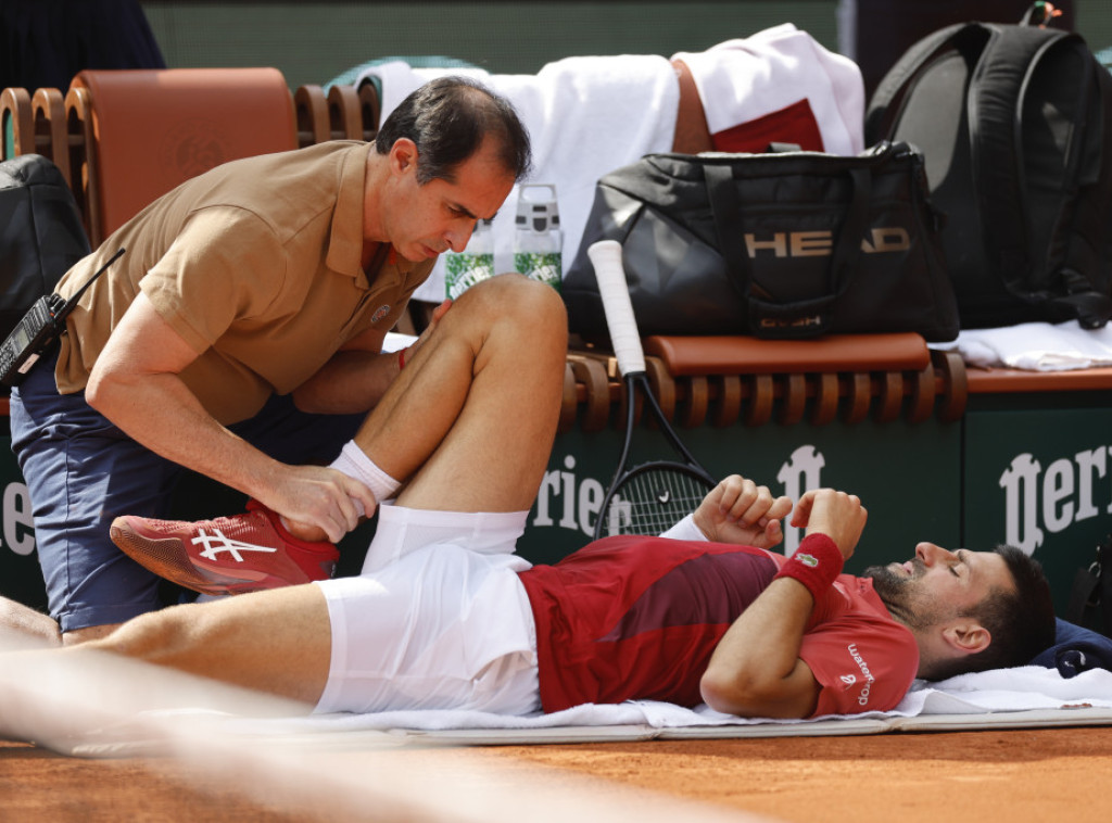 Djokovic withdraws from Roland Garros due to knee injury