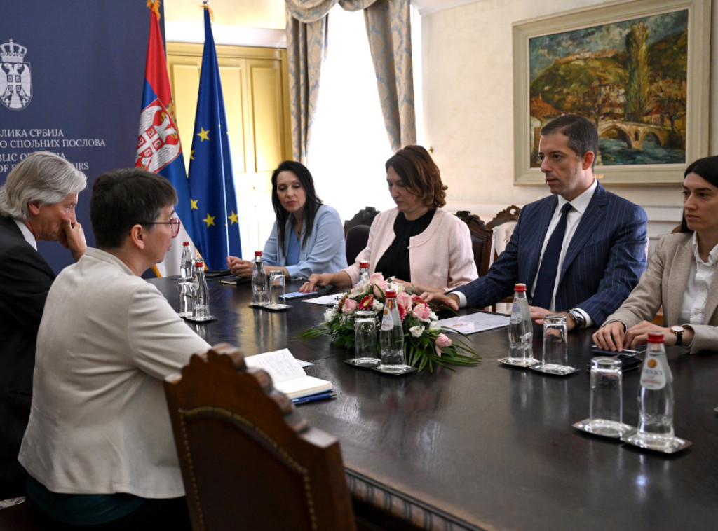 Marko Đurić razgovarao sa Anke Konrad o kontinuitetu bilateralne saradnje Srbije i Nemačke
