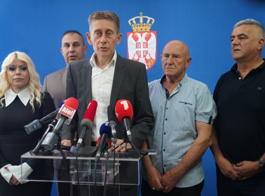 Martinović: Netačne su informacije da nije postignut dogovor oko otkupne cene maline