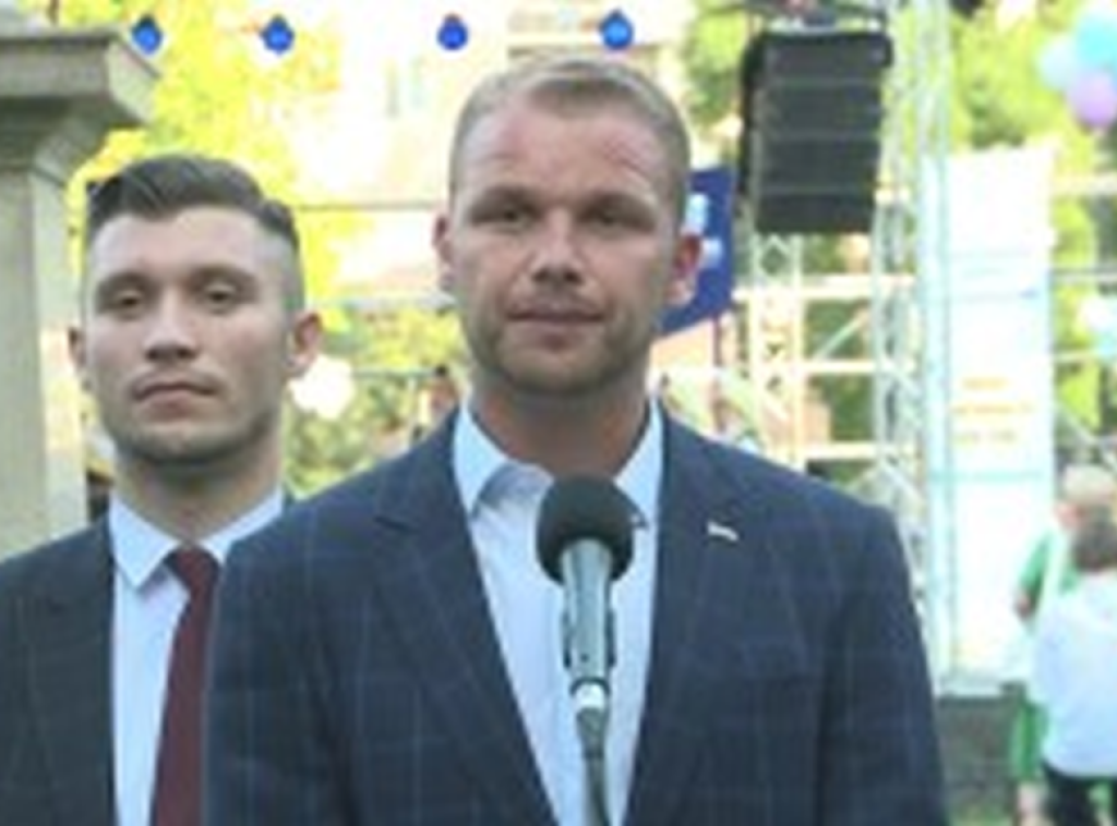 Aleksandar Šapić i Draško Stanivuković u obilasku manifestacije "Beogradski dani porodice"