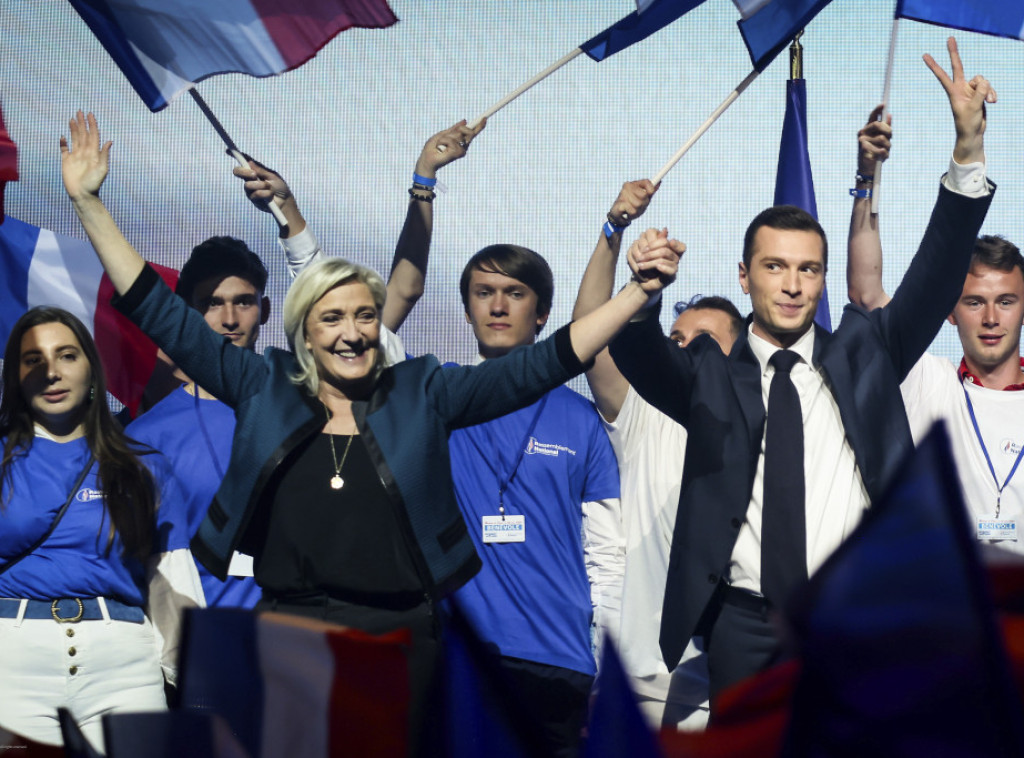Francuska: Stranka Le Pen na izborima za Evropski parlament osvojila 30 mandata, Makronova 13