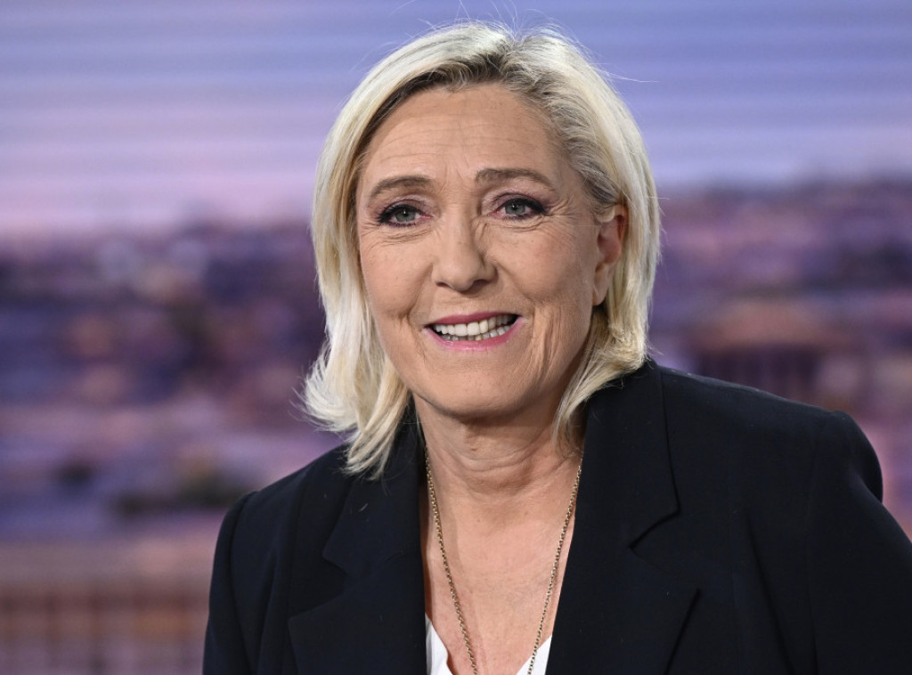 Marin Le Pen: Biću kandidatkinja na prevremenim parlamentarnim izborima u Francuskoj