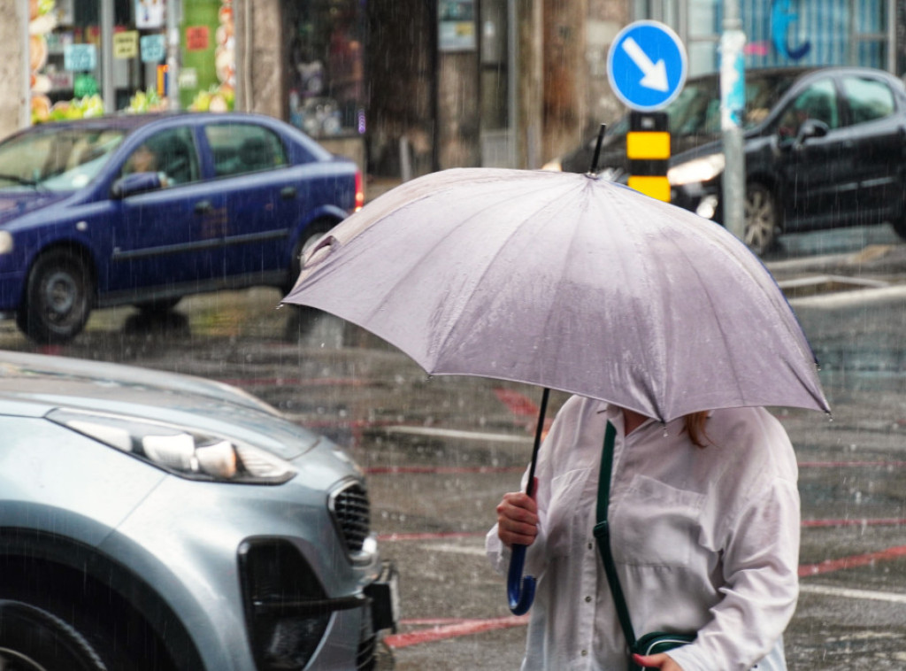 Na jugozapadu Srbije u toku popodneva kratkotrajni pljuskovi sa grmljavinom