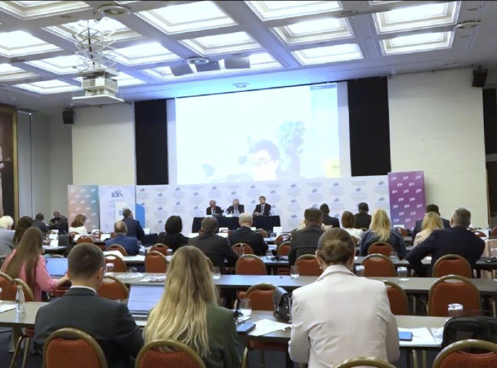 Regionalni samit: Privatne investicije garant održivog rasta